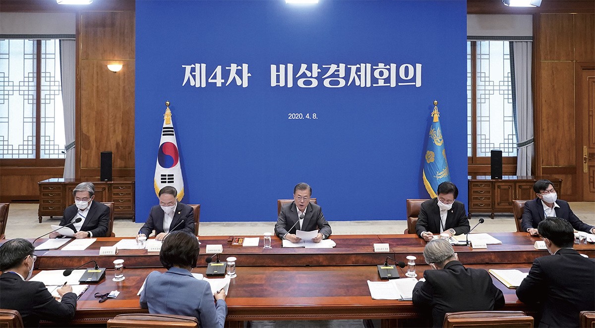 특별기획 | 총력취재] 화폐를 끝없이 찍어내는 시대의 명암 < 경제 < 기사본문 - 월간중앙