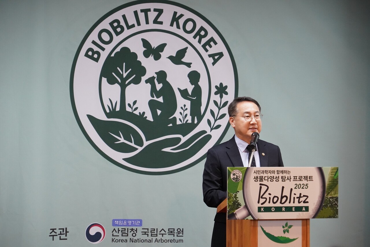 조경 전문가 출신인 김인호 신임 산림청장이 정원과 수목원, 숲길, 도시숲 등 숲의 관광자원화에 대해 어떤 식견을 보여줄지 주목된다. [연합뉴스]