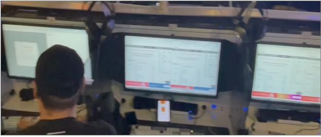 대전경찰청이 프로야구 암표 판매 일당을 검거하고 있다. [사진 대전경찰청]